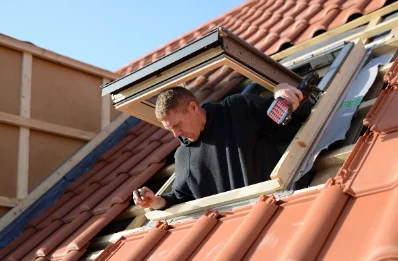 Pose de fenêtres de toit Velux à Wulverdinghe
